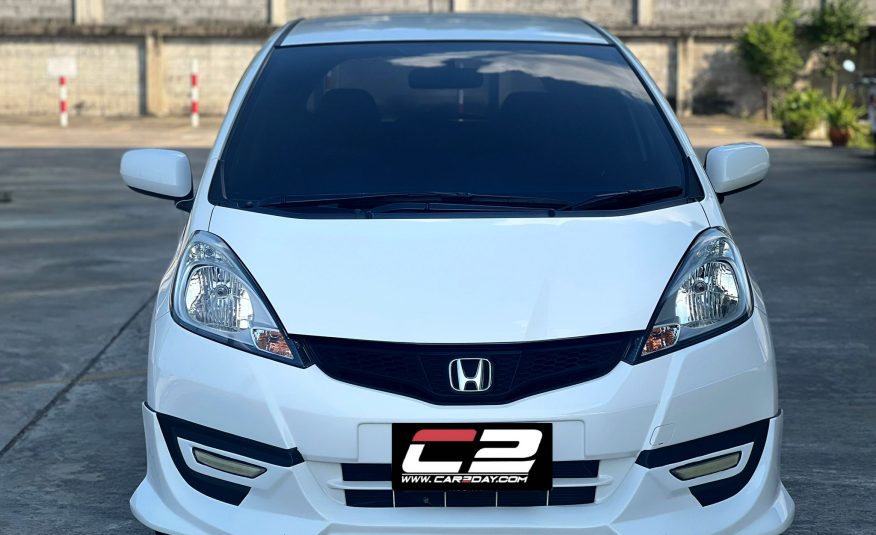 2012 HONDA JAZZ 1.5V