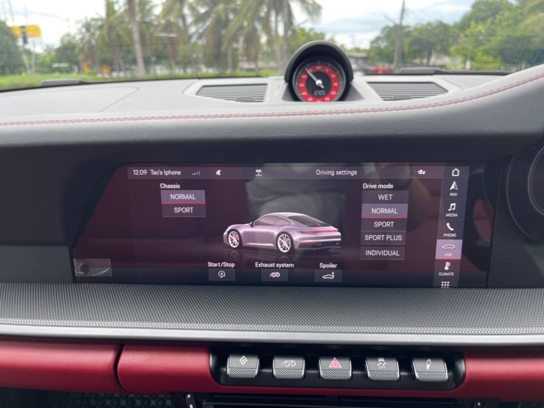2020 Porsche 911 Carrera S (992)