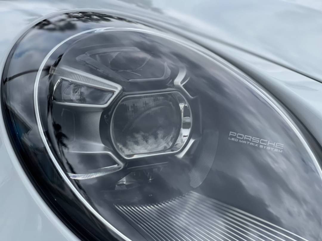 2020 Porsche 911 Carrera S (992)