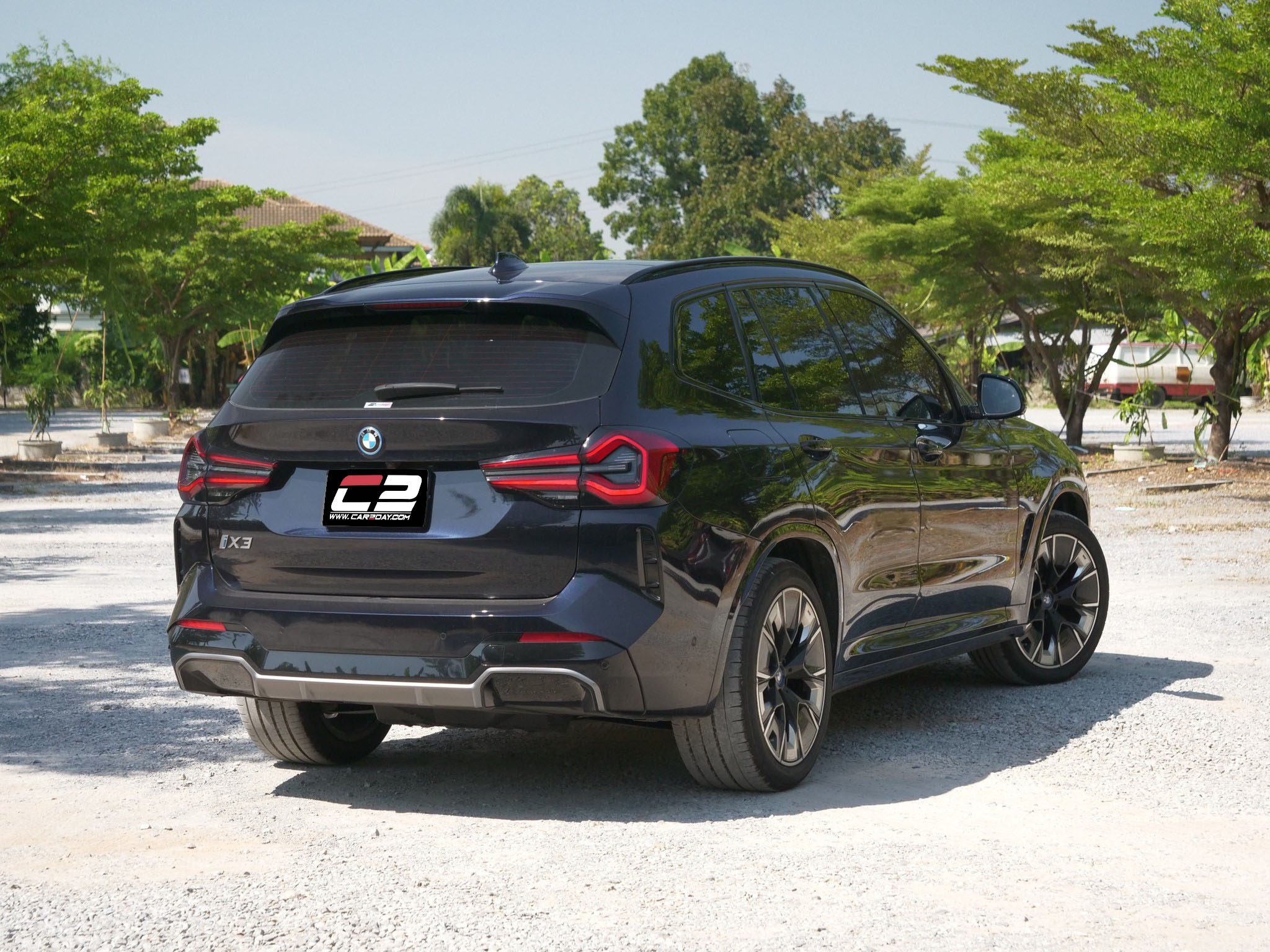 2022 BMW IX3
