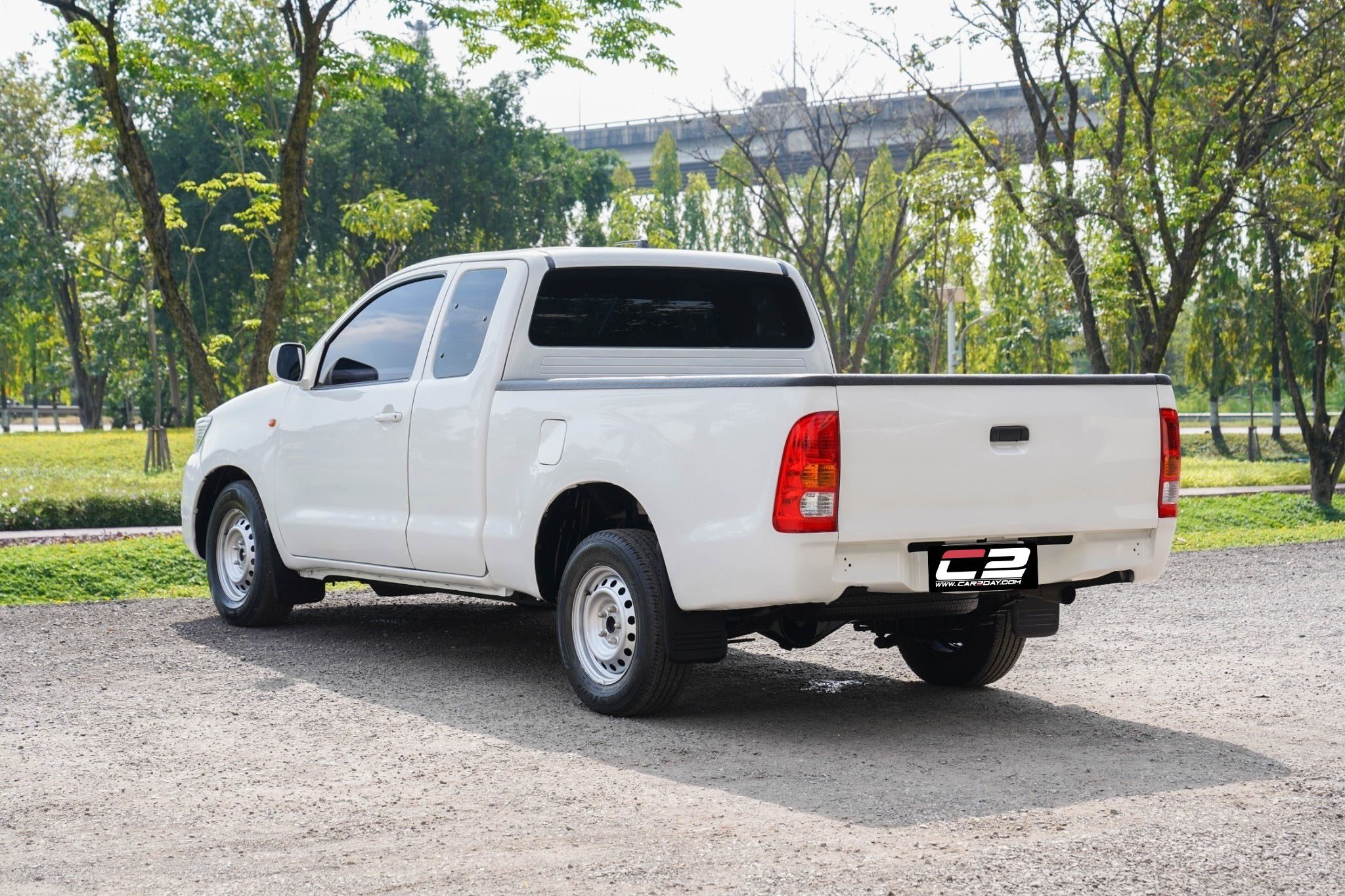 2015 TOYOTA VIGO CAB 2.5 J MT