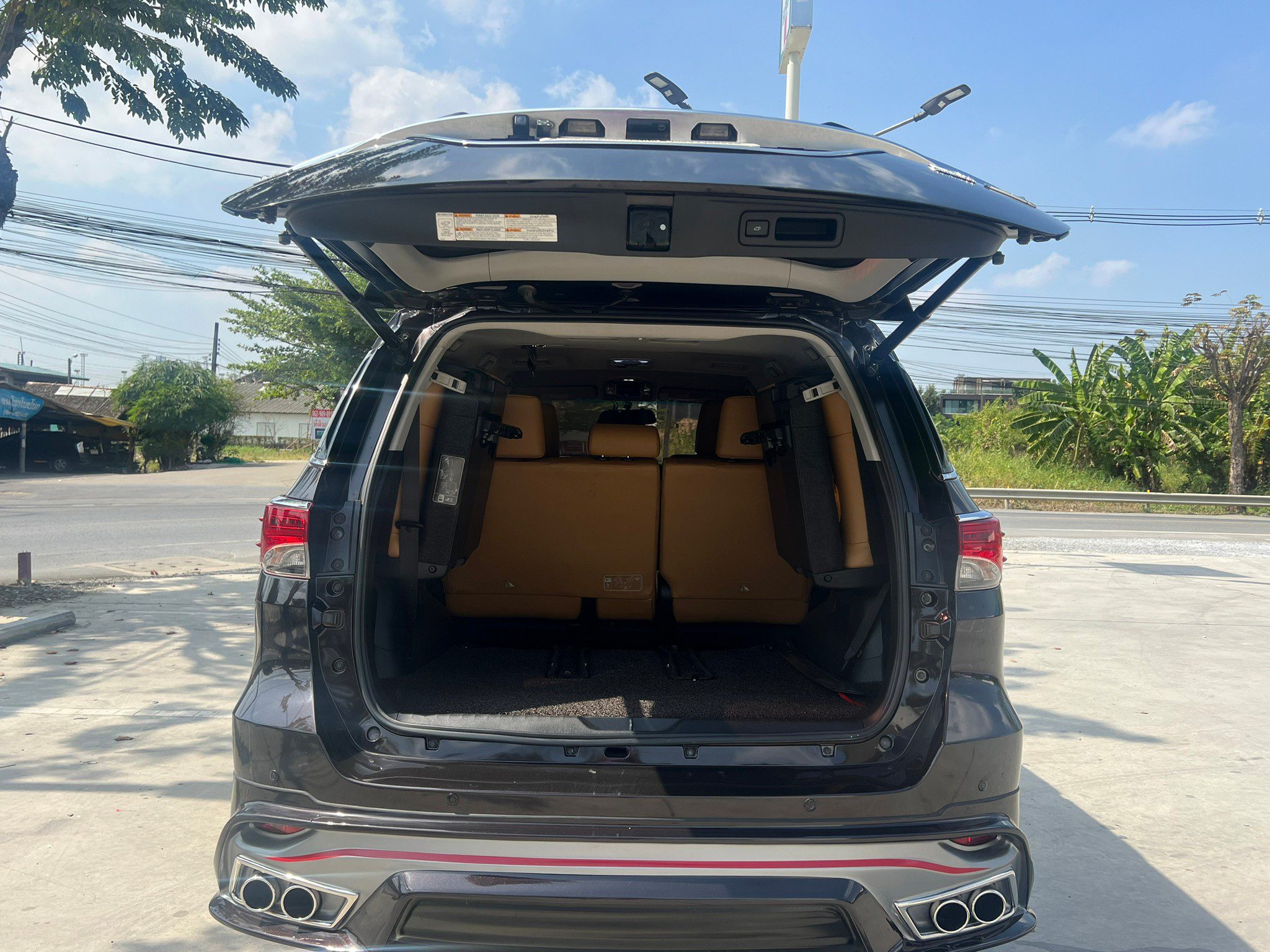2016 TOYOTA FORTUNER 2.8V 7st Auto 6sp 4WD