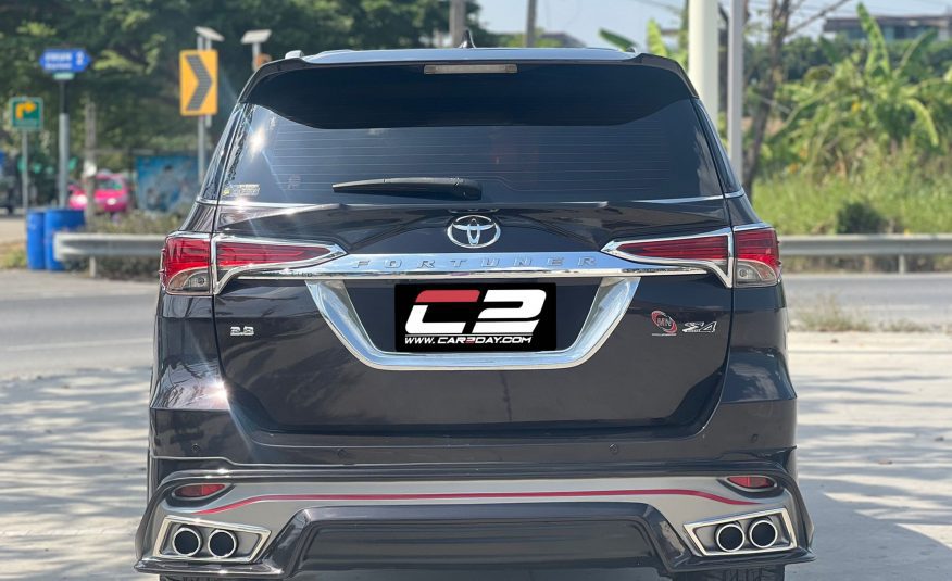 2016 TOYOTA FORTUNER 2.8V 7st Auto 6sp 4WD