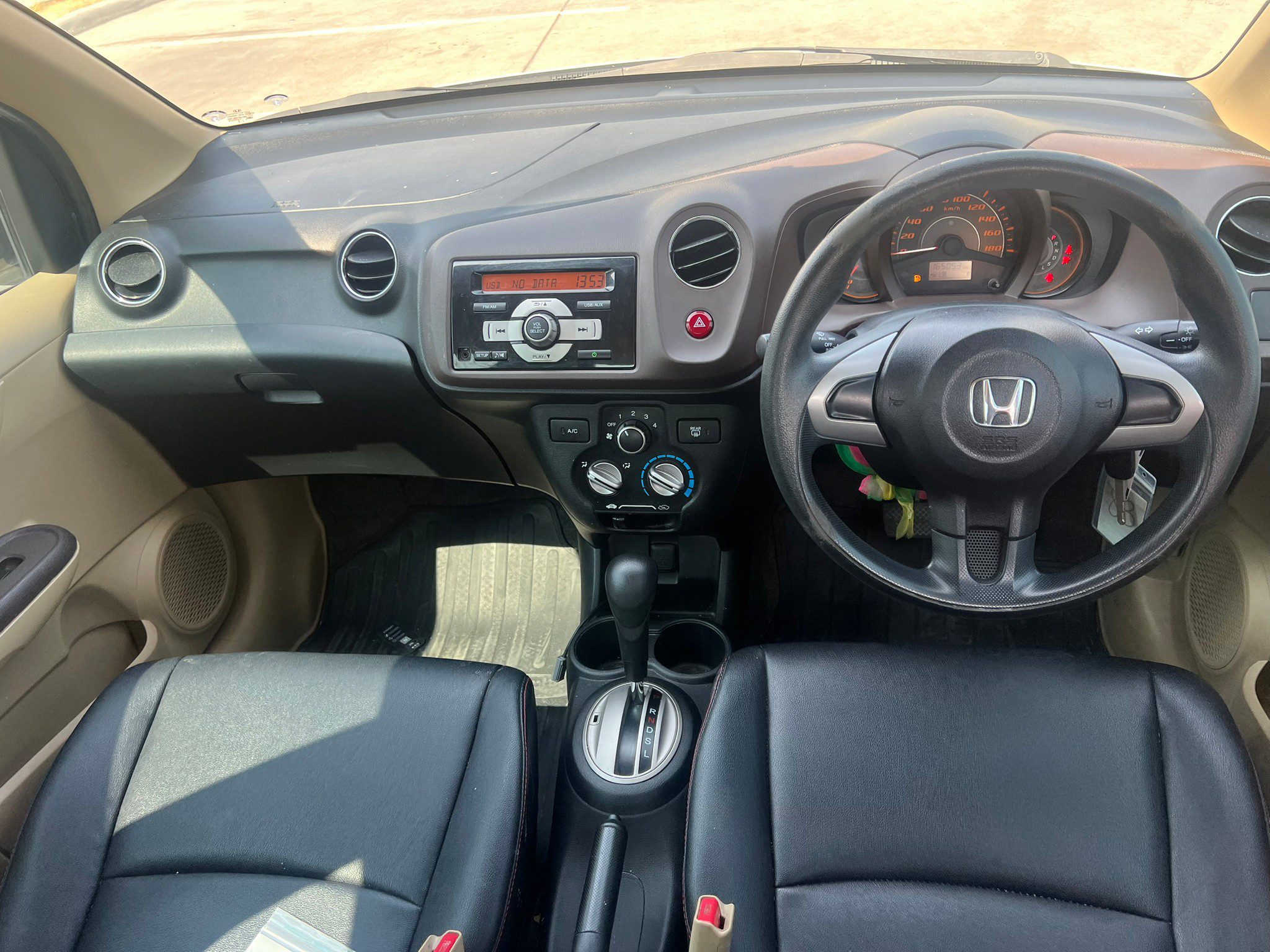 2013 HONDA BRIO AMAZE 1.2V