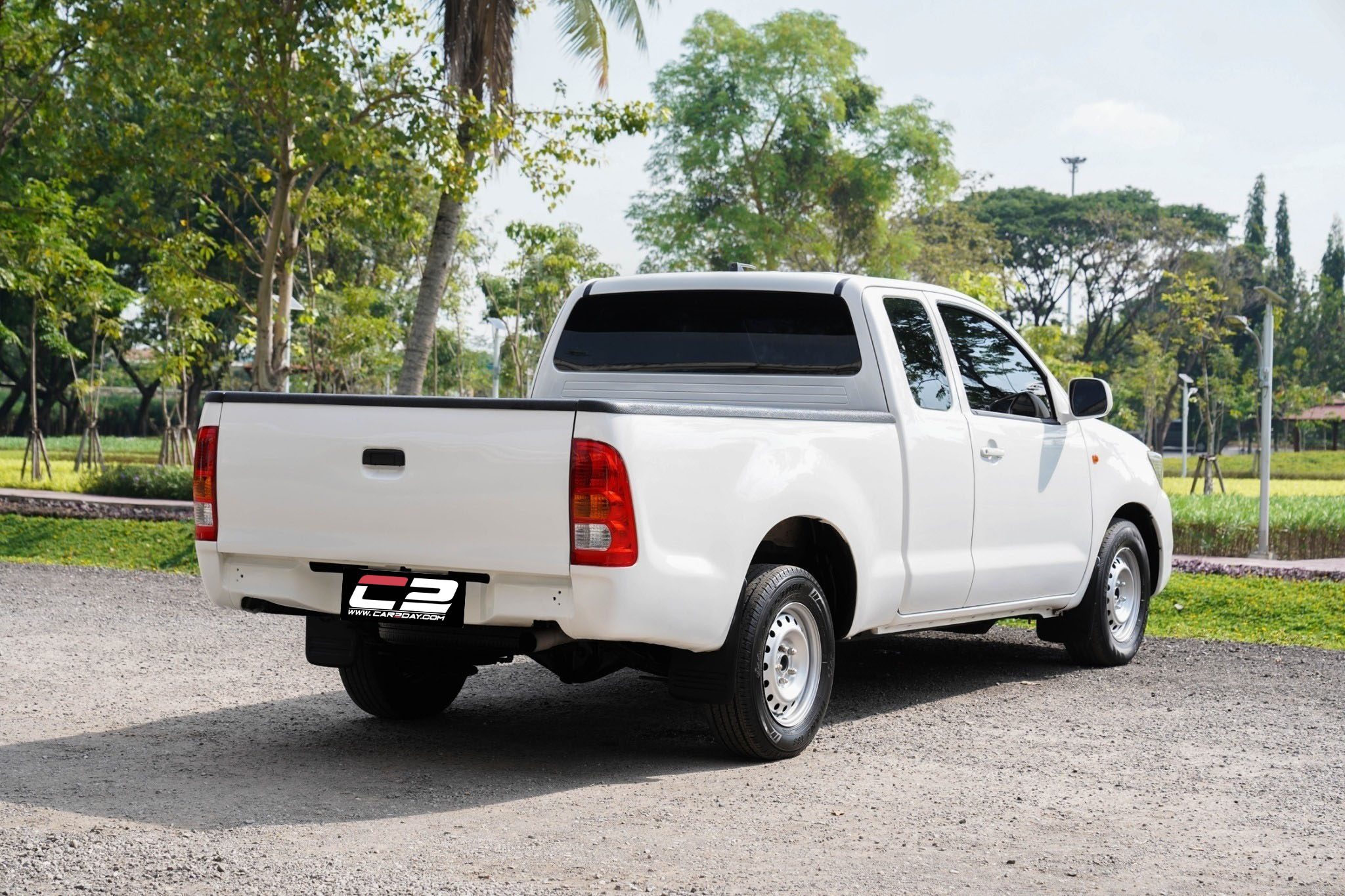 2015 TOYOTA VIGO CAB 2.5 J MT