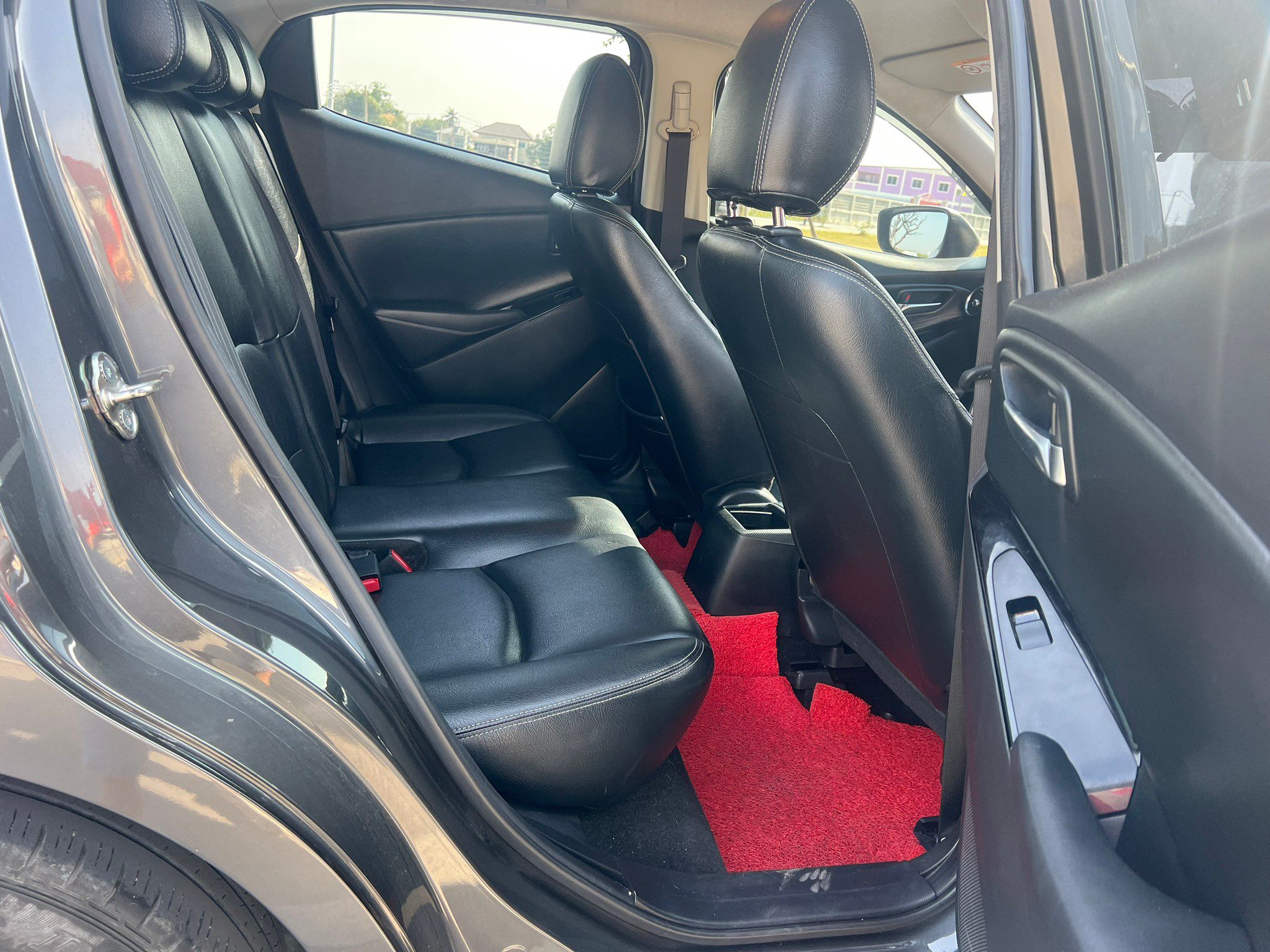 2019 MAZDA 2 Sedan 1.3  High Plus Auto