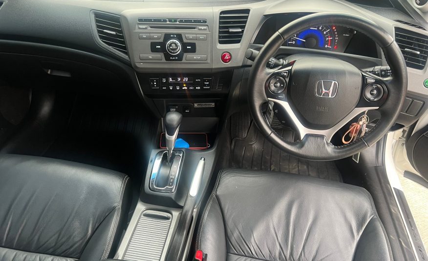 2014 Honda civic  FB 1.8 E