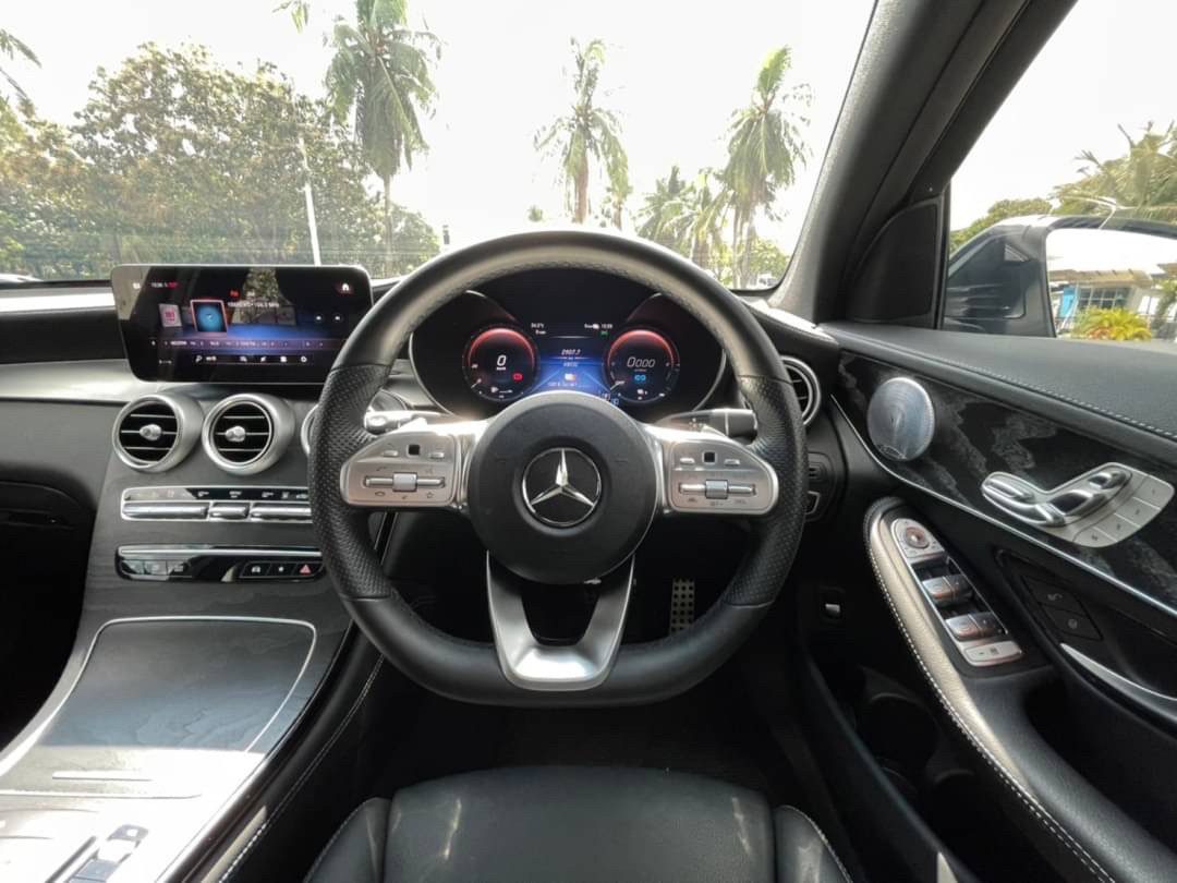 2020 Mercedes Benz GLC300e AMG 4MATIC