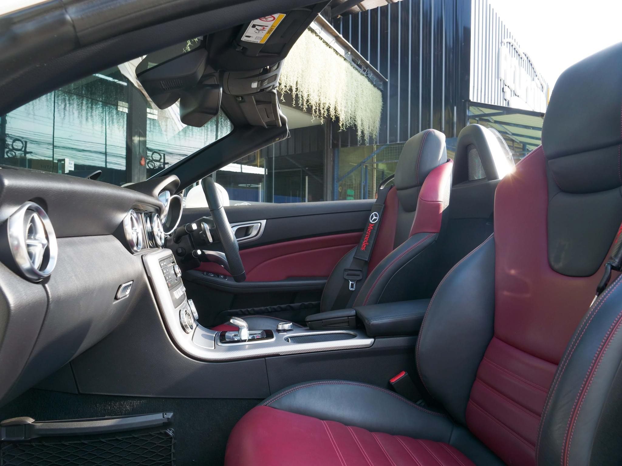 2016 Mercedes Benz SLC300 AMG Roadster