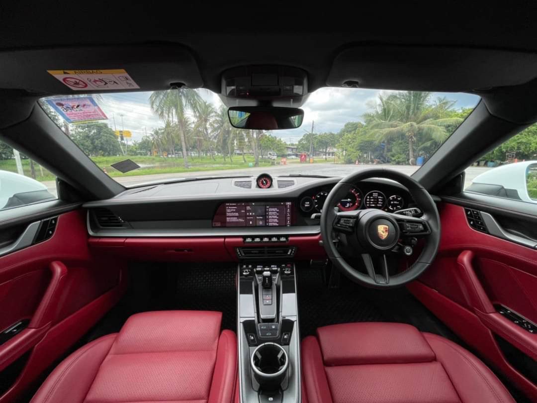 2020 Porsche 911 Carrera S (992)