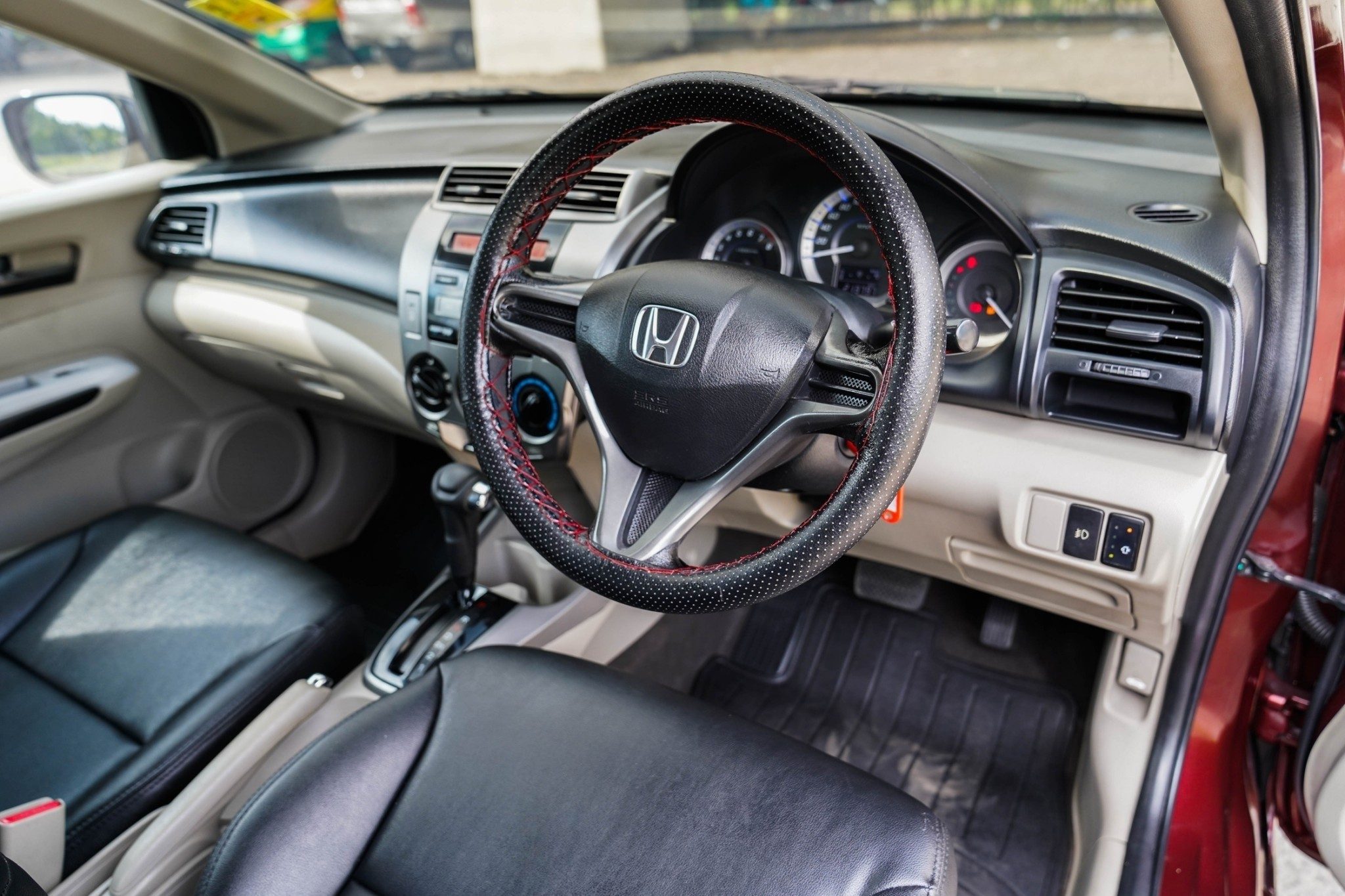 2013 HONDA CITY CNG 1.5 S AT