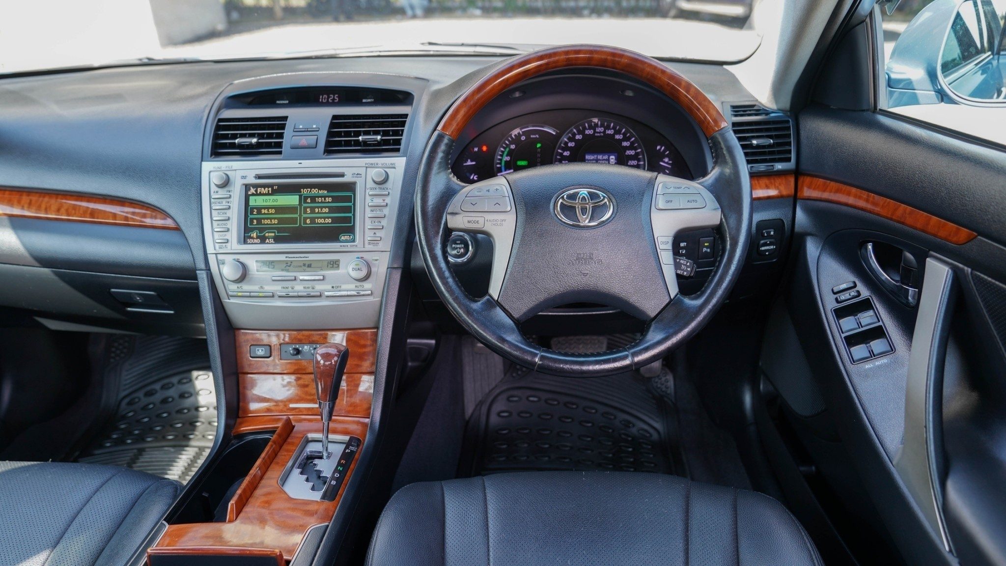 2010 TOYOTA CAMRY 2.4 HYBRID AT