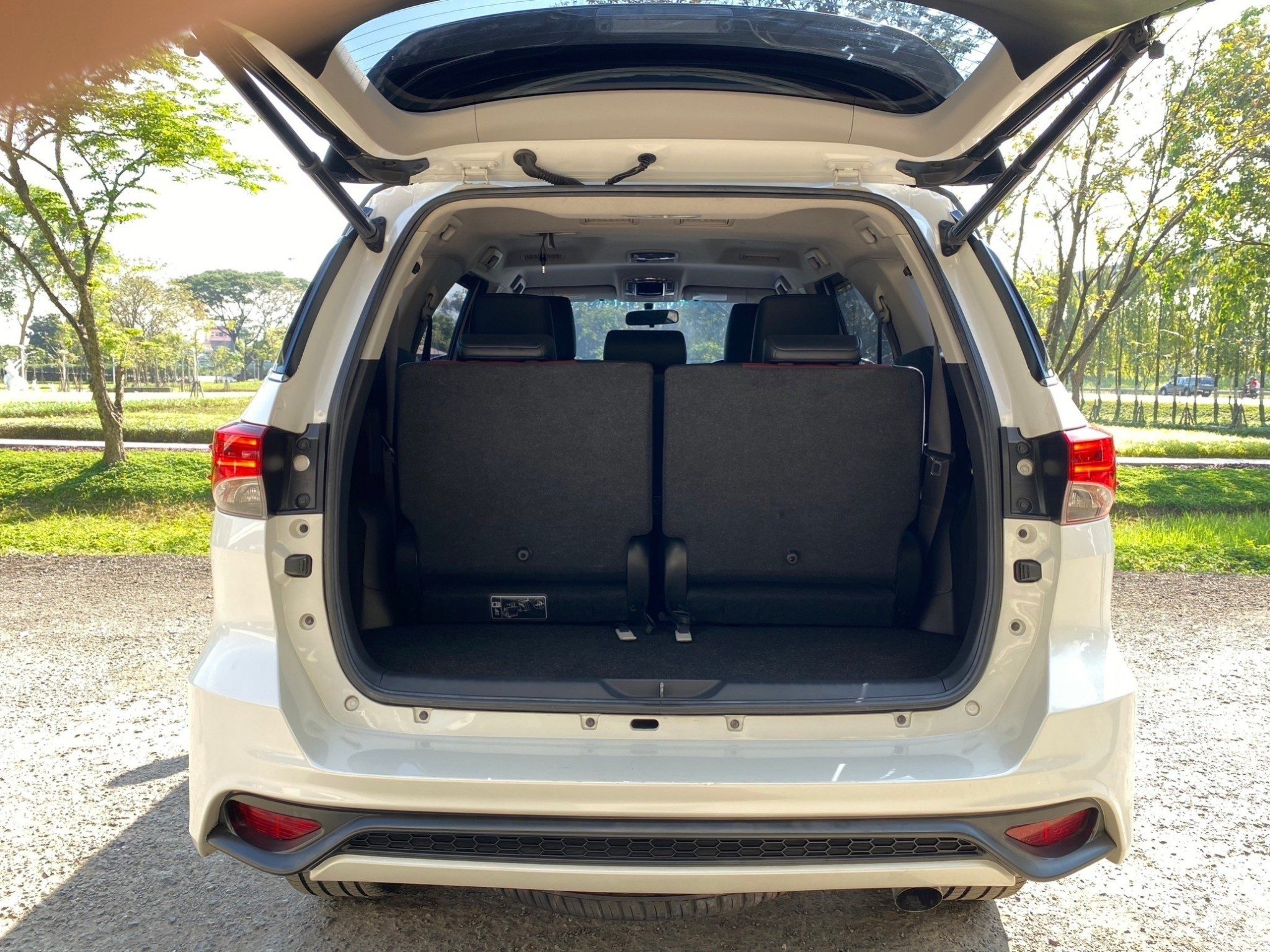 2018 TOYOTA FORTUNER 2.8 TRD SPORTIVIO AT