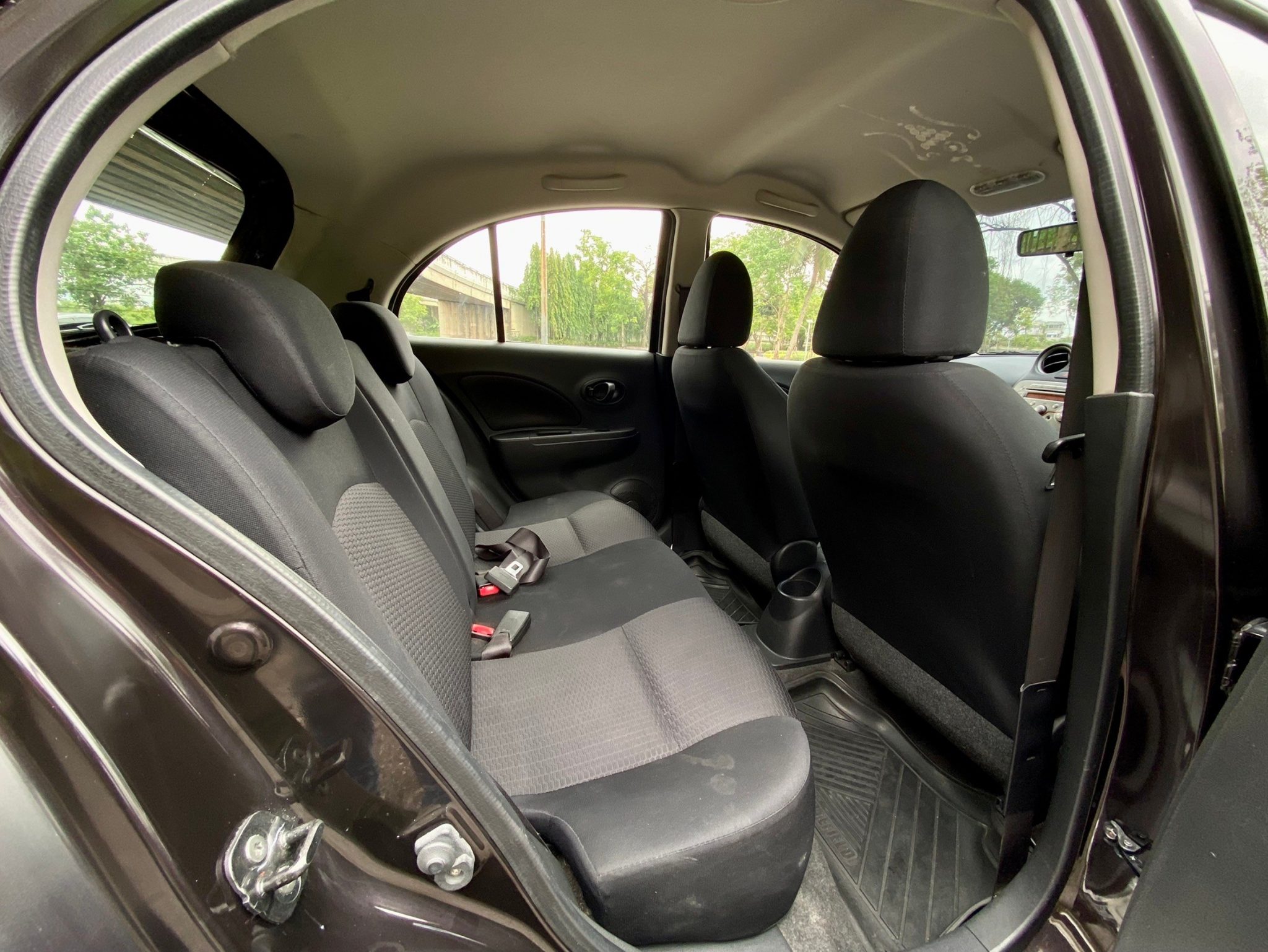 2012 NISSAN MARCH 1.2 AT