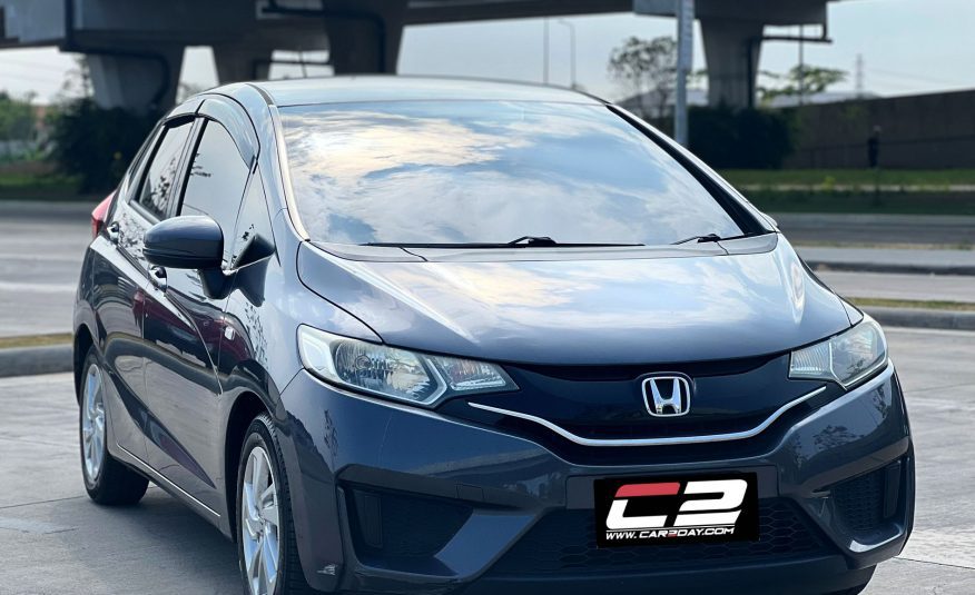 2016 HONDA JAZZ 1.5V+