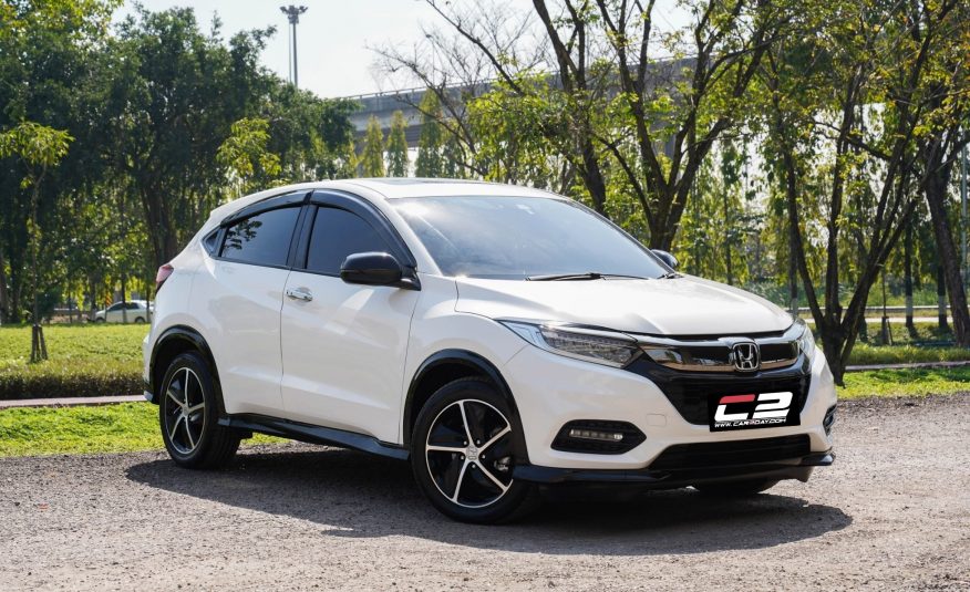 2018 HONDA HRV 1.8 RS AT