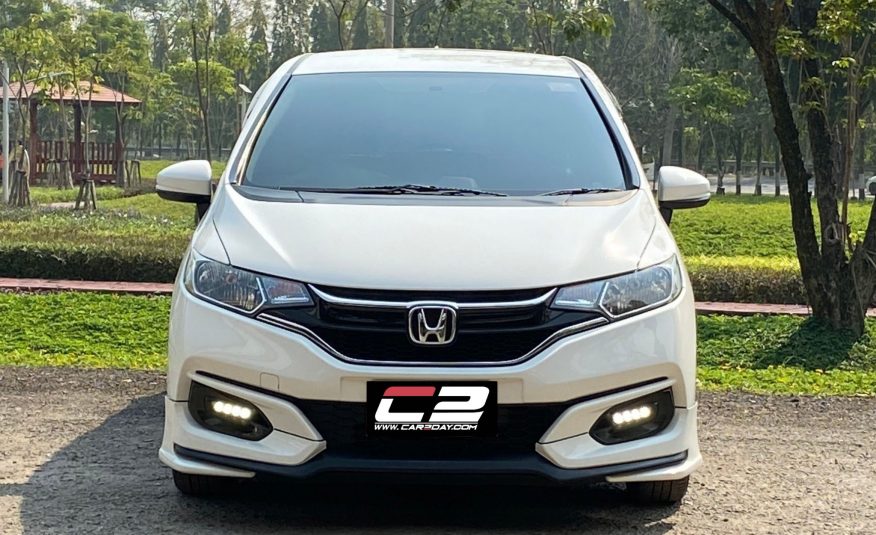 2019 HONDA JAZZ GK 1.5 V+ AT