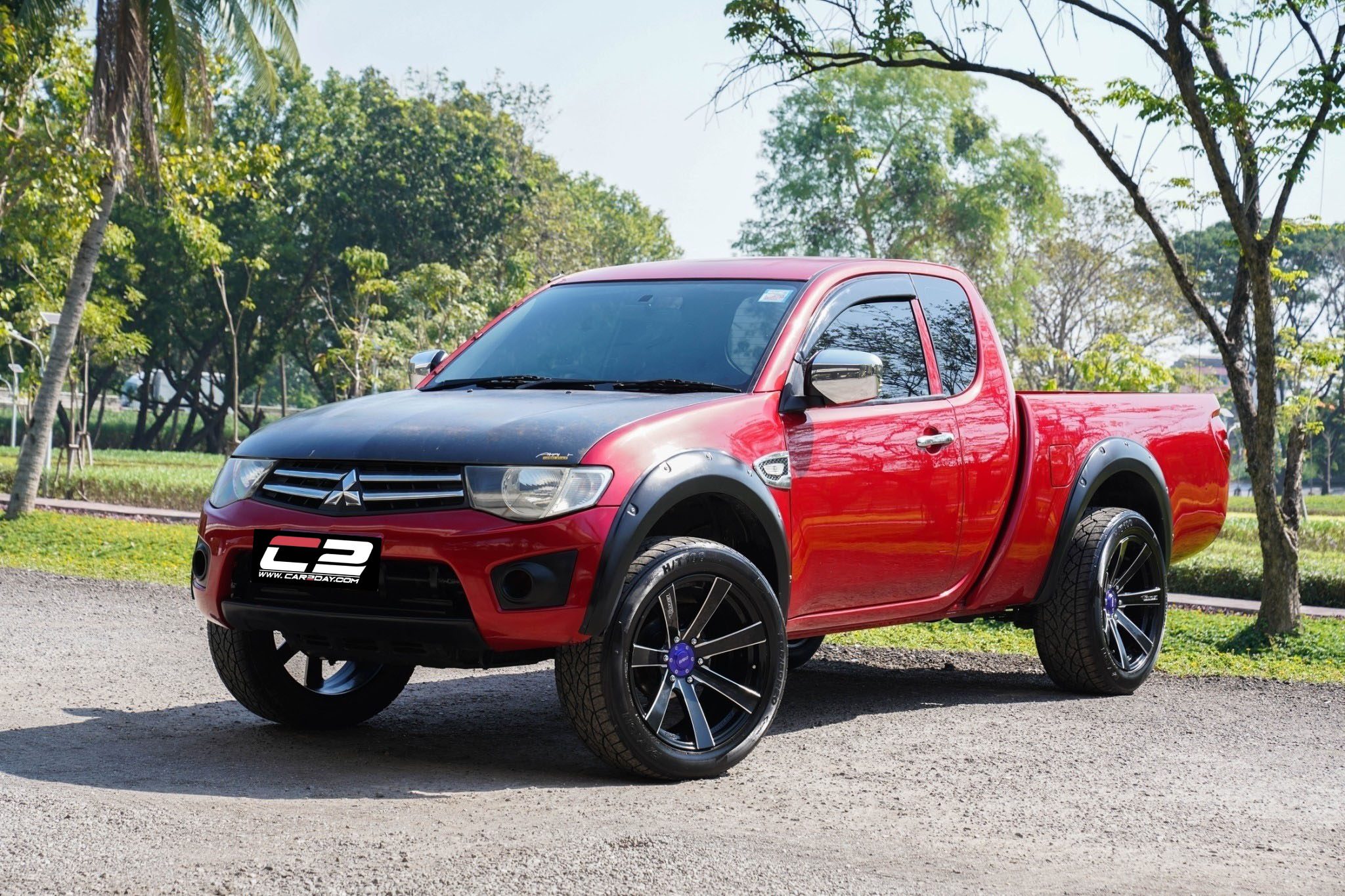 2010 MITSUBISHI TRITON 2.4 GLX MEGA CAB MT