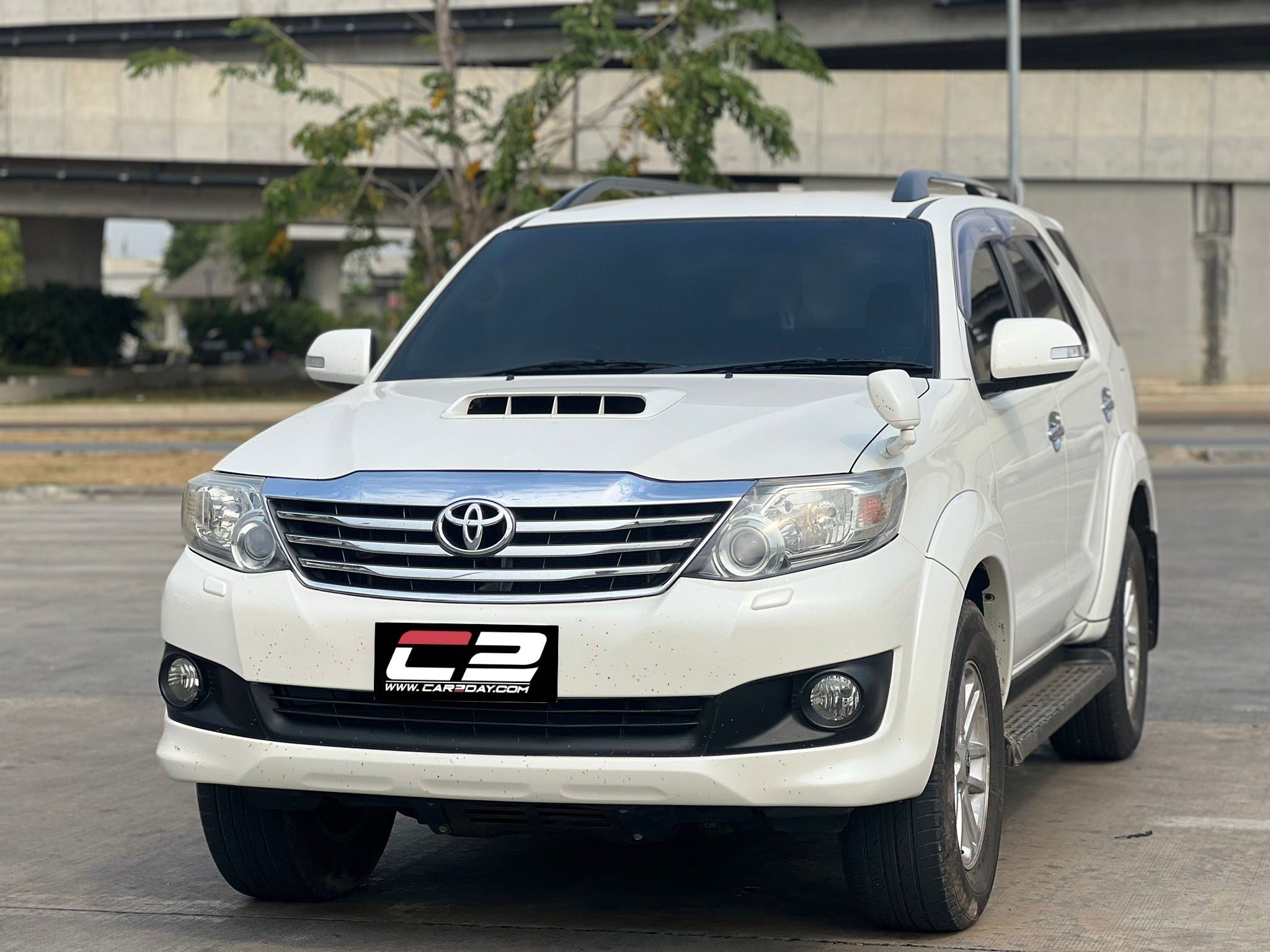 2012 TOYOTA FORTUNER 3.0V 4WD