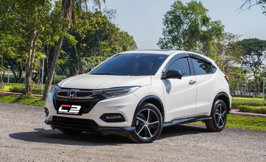 2018 HONDA HRV 1.8 RS AT