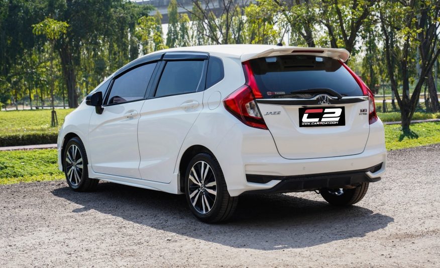 2017 HONDA JAZZ 1.5 RS AT