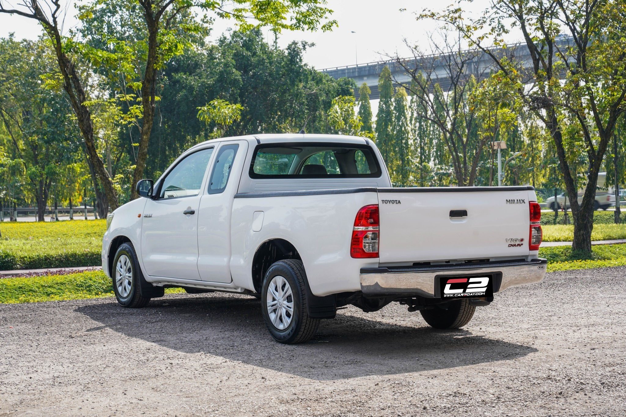 2013 TOYOTA VIGO CHAMP SMART CAB 2.5 MT