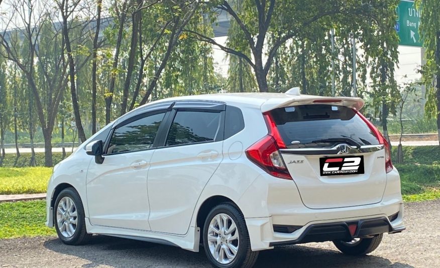 2019 HONDA JAZZ GK 1.5 V+ AT