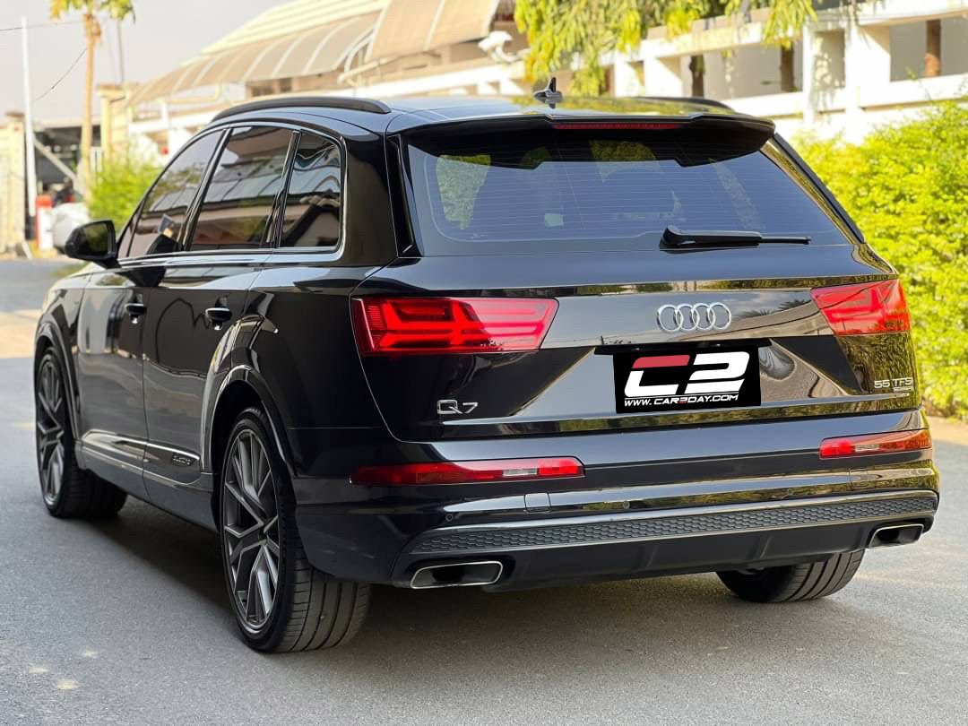 2018 Audi Q7 45 TFSI Black Edition