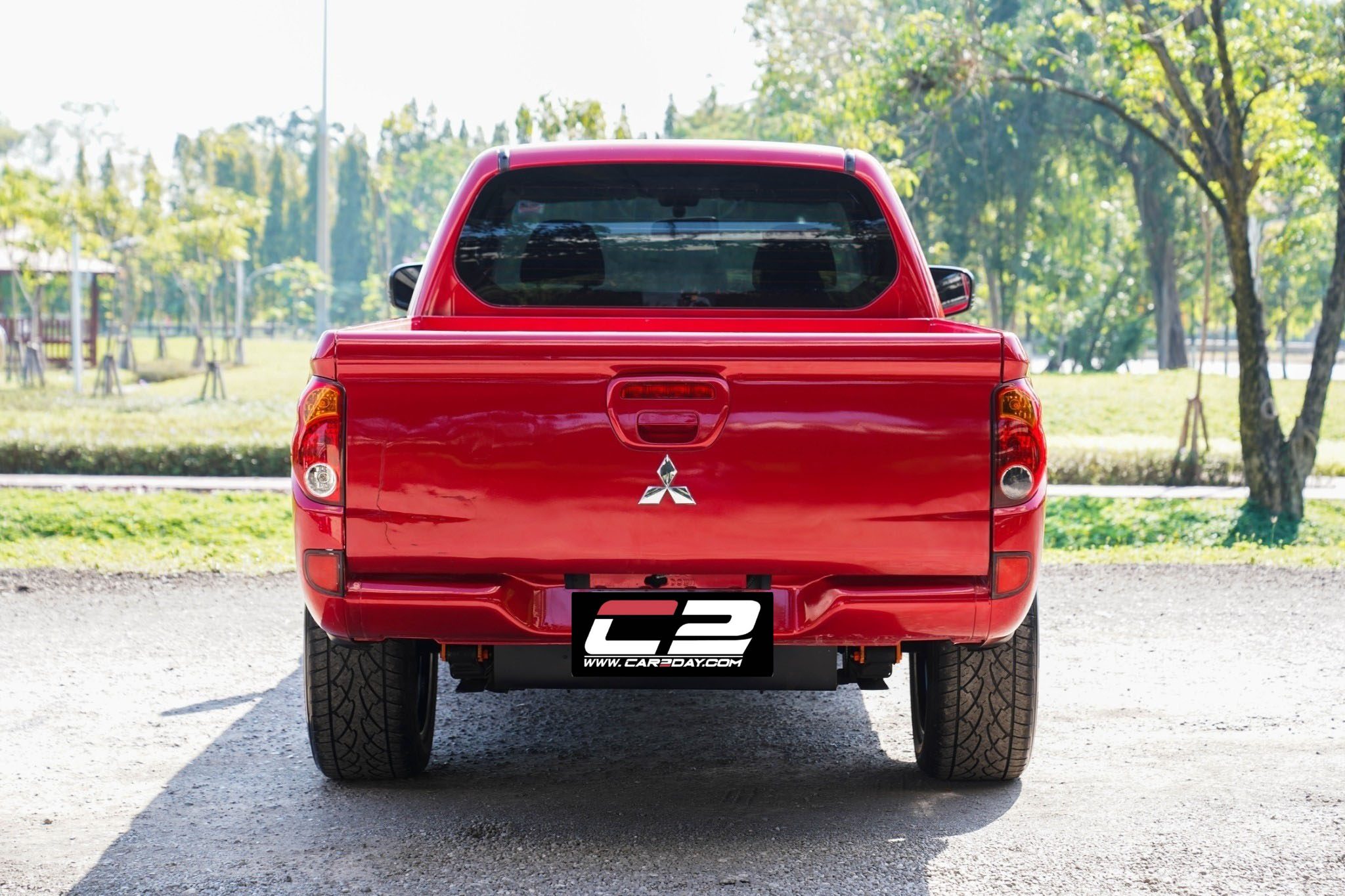 2010 MITSUBISHI TRITON 2.4 GLX MEGA CAB MT
