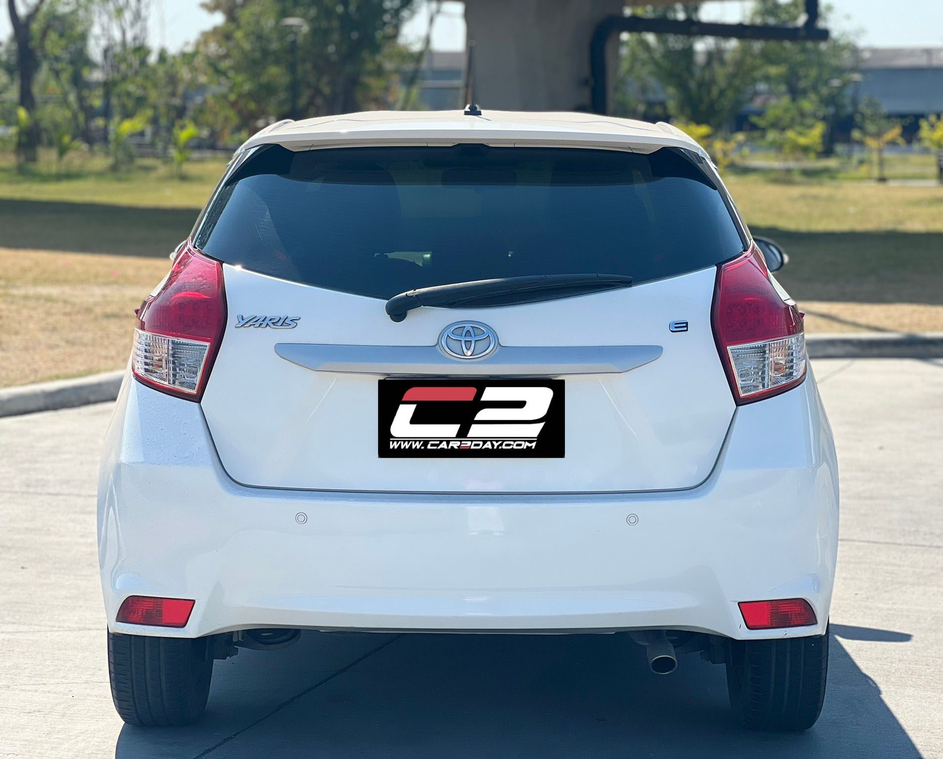 2014 TOYOTA YARIS 1.2 E