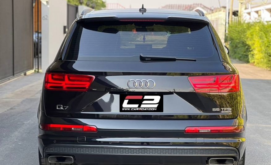 2018 Audi Q7 45 TFSI Black Edition