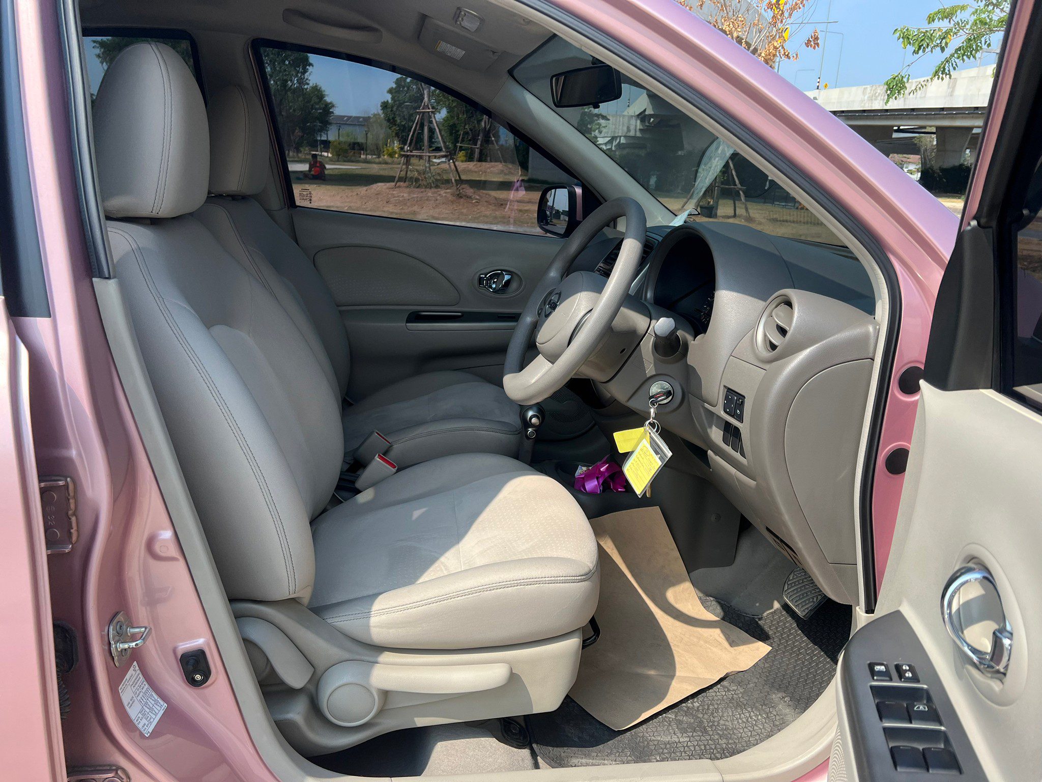 2013 NISSAN MARCH 1.2V