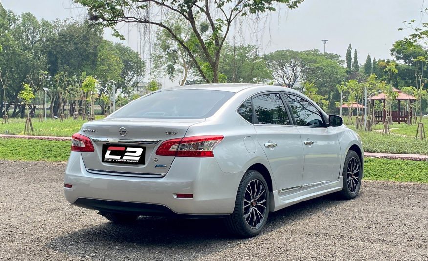 2012 NISSAN SYLPHY 1.8 V AT