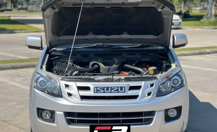 2012 ISUZU DMAX Cab 2.5DCT