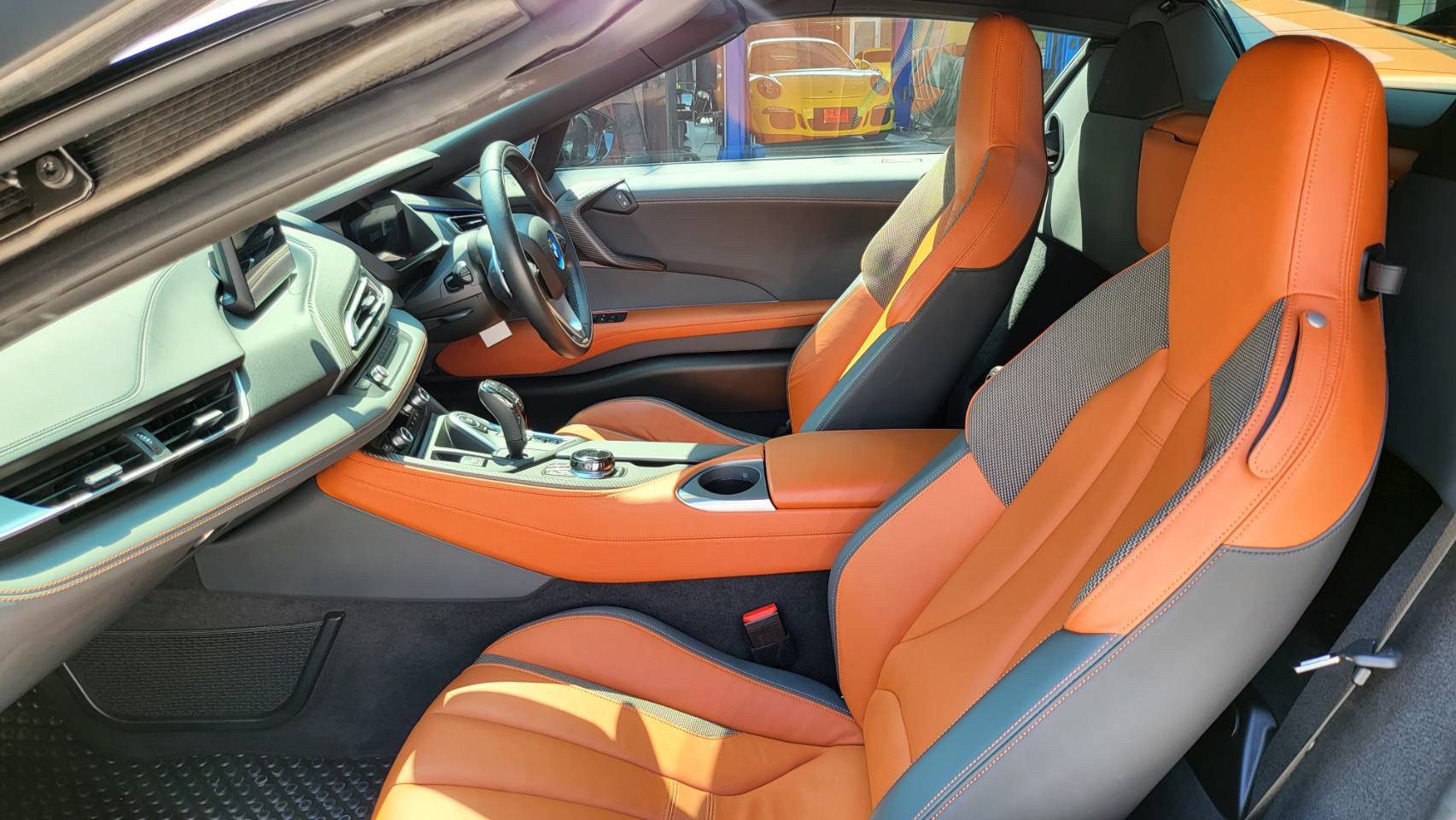 2019 BMW I8 Roadster