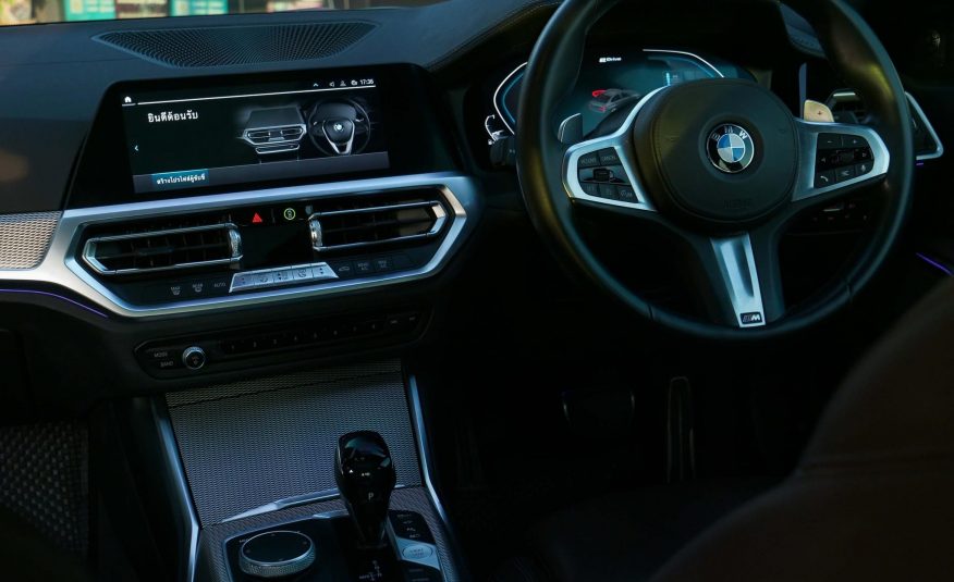 2020 BMW 330e M Sport