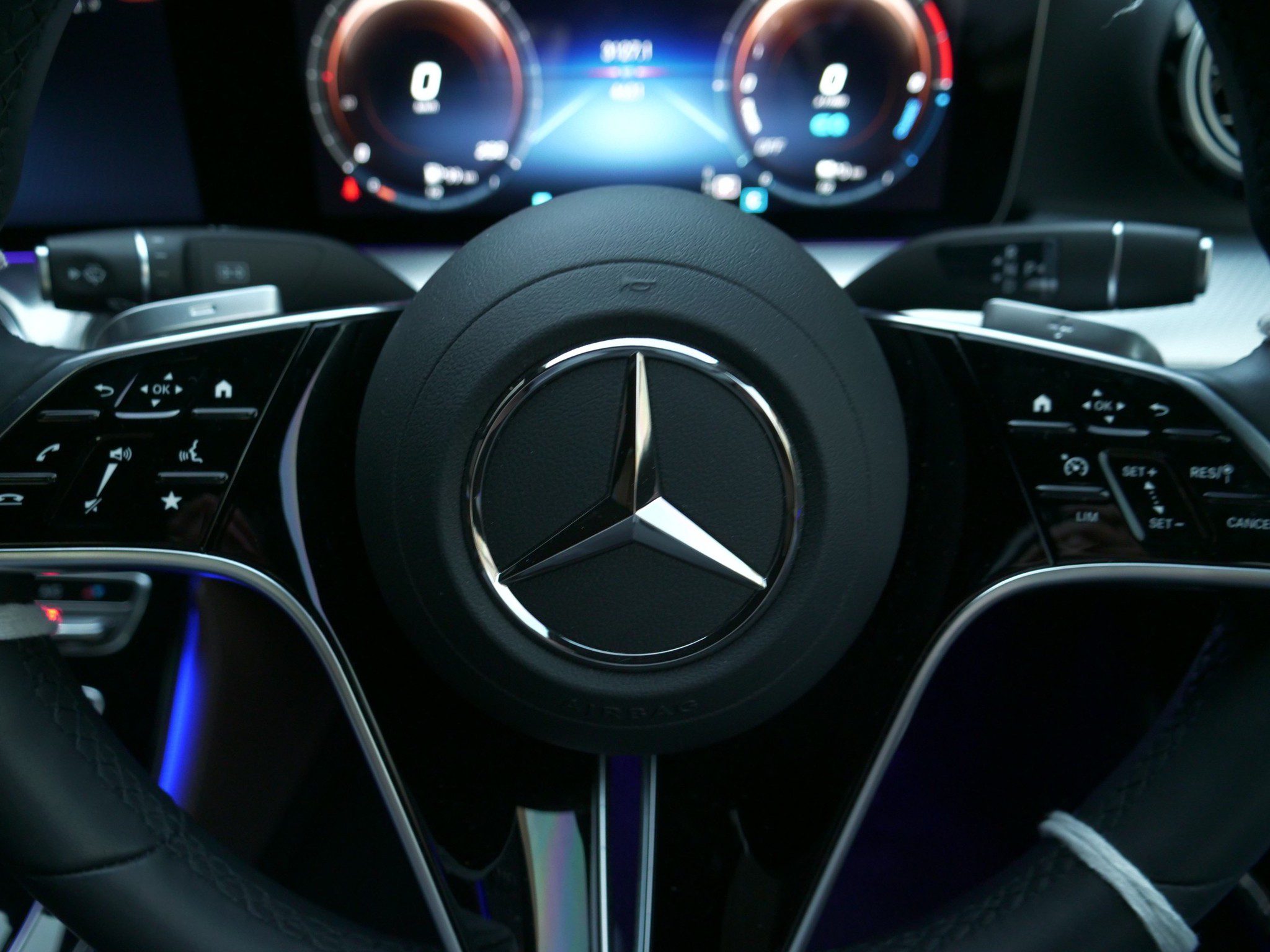 2021 Mercedes Benz E300e Avantgarde