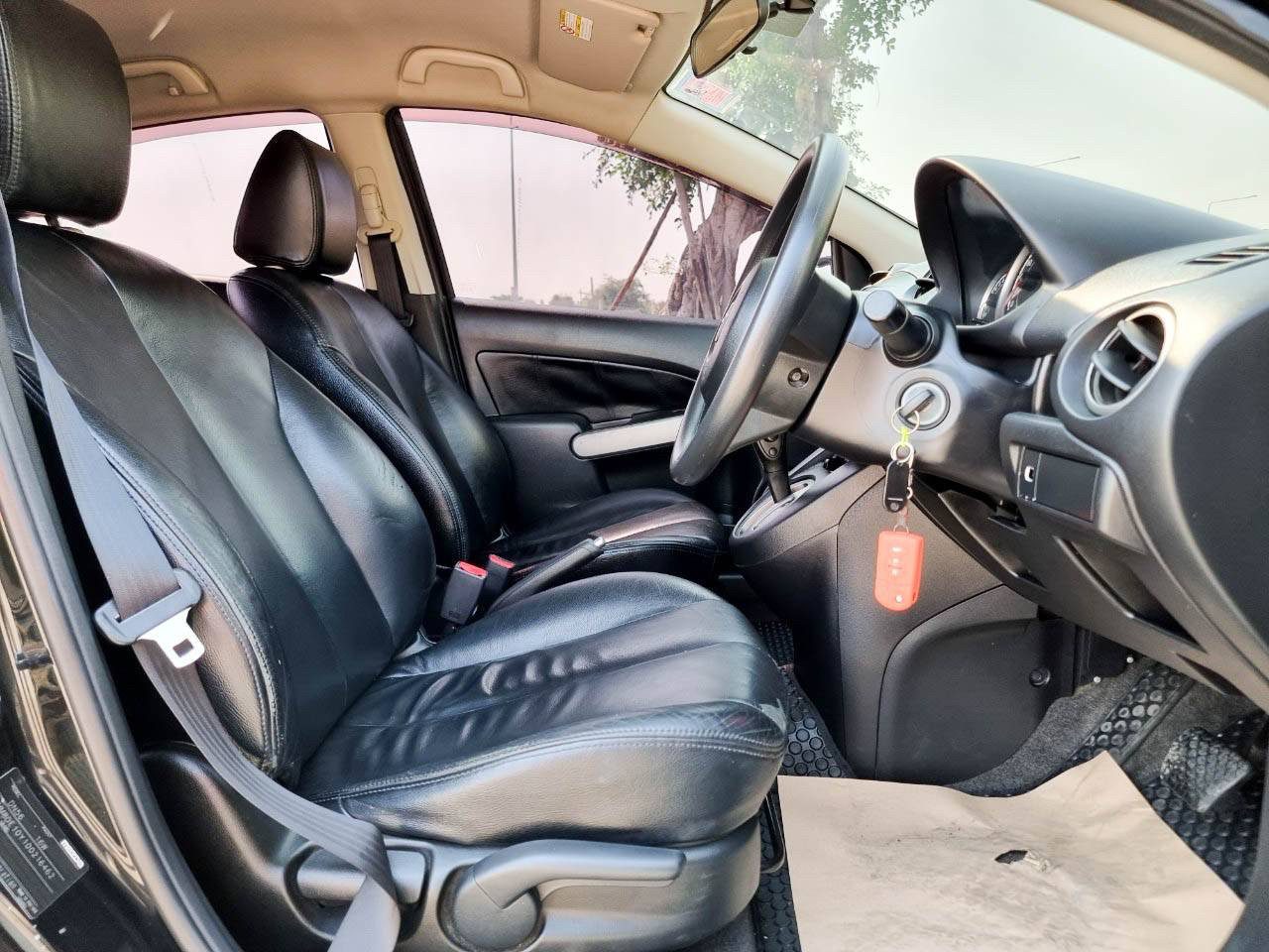 2012 MAZDA 2 1.5 Spirit Elegance