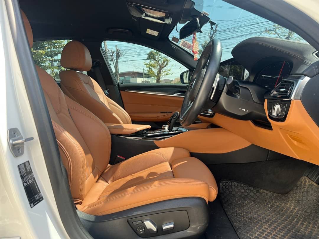 2021 BMW 520d M Sport