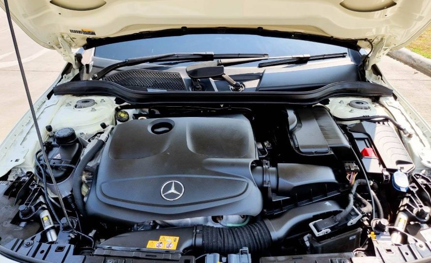 2016 Mercedes-Benz GLA200 1.6 W156