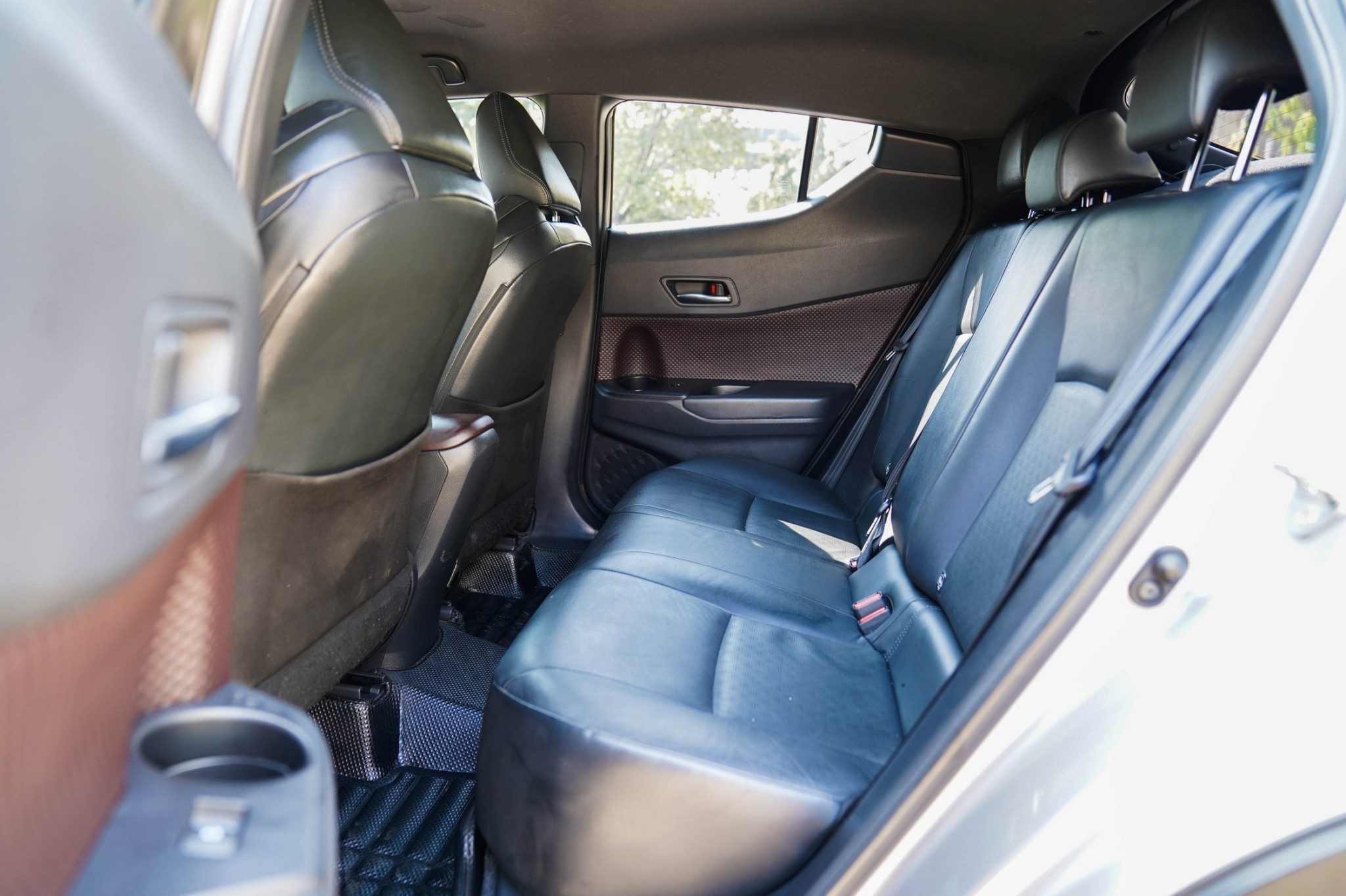 2018 TOYOTA CHR 1.8 MID AT