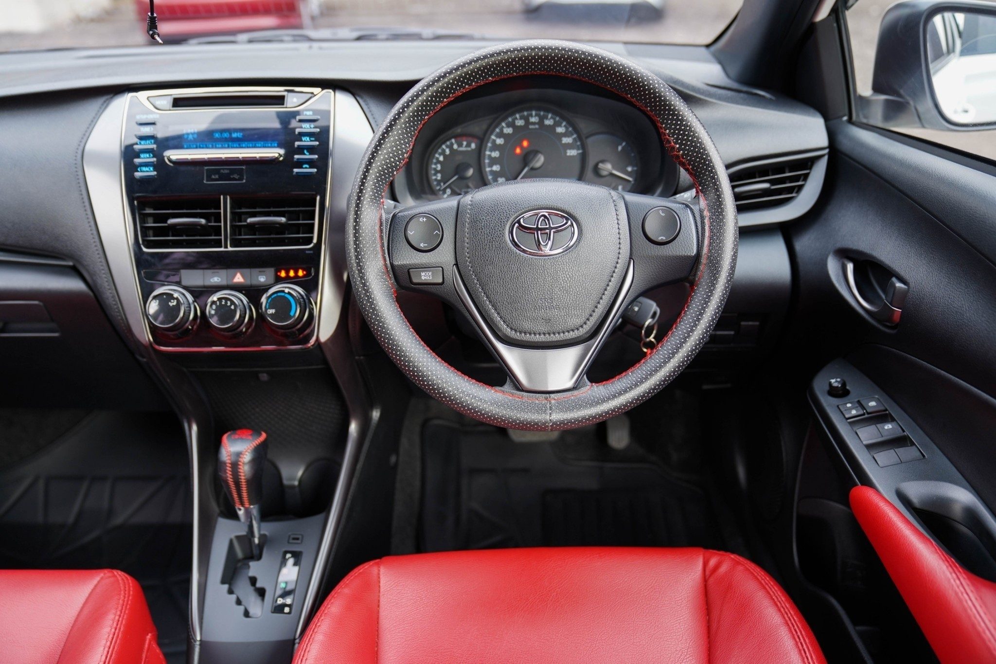 2021 TOYOTA YARIS 1.2 ENTRY AT