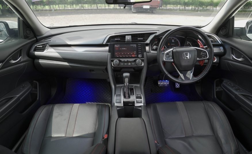 2019 HONDA CIVIC 1.5 TURBO RS AT