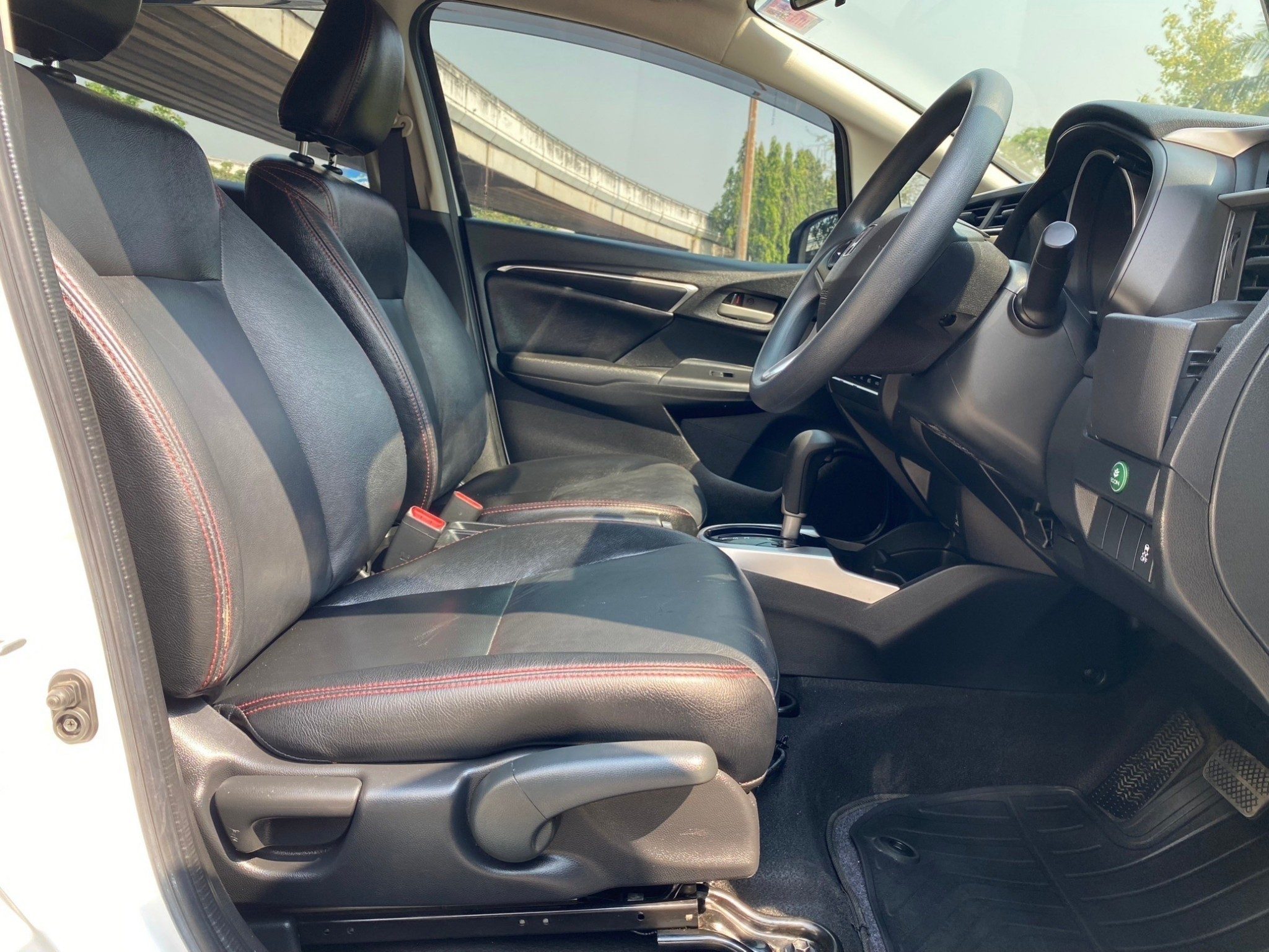 2019 HONDA JAZZ GK 1.5 V+ AT
