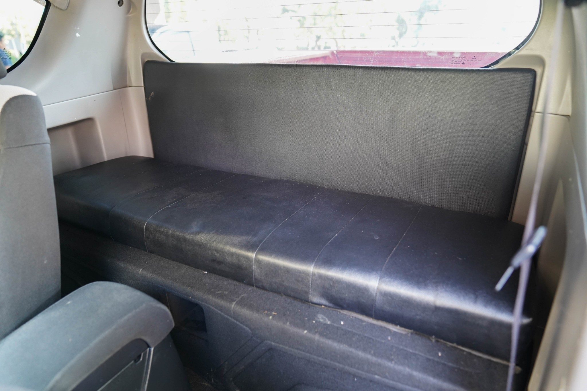 2010 MITSUBISHI TRITON 2.4 GLX MEGA CAB MT