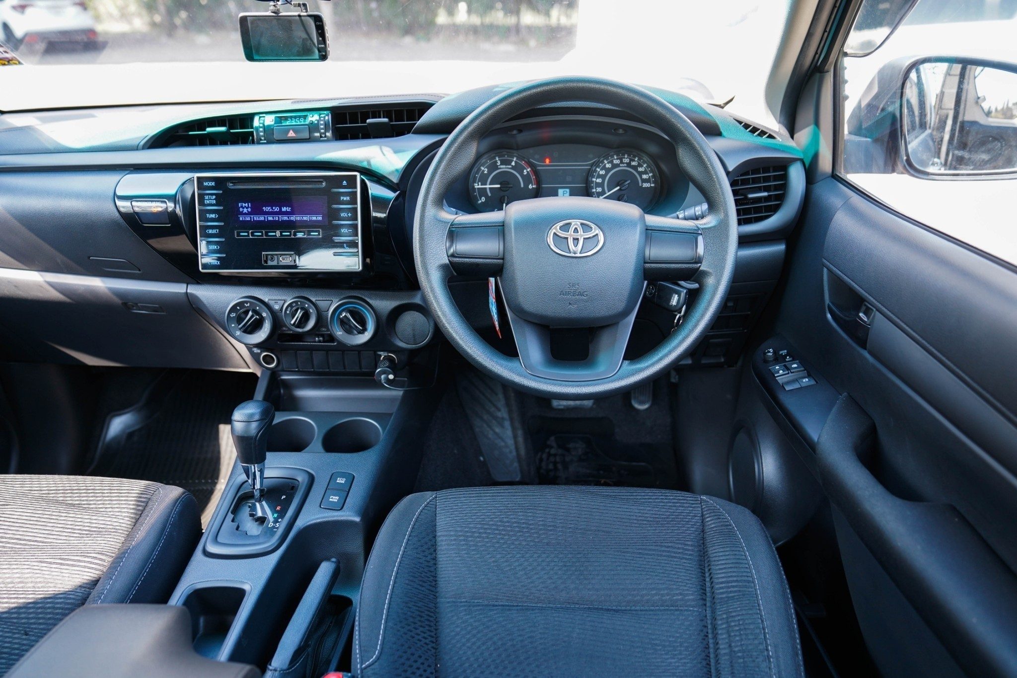 2019 TOYOTA HILUX REVO CAB 2.4 E AT