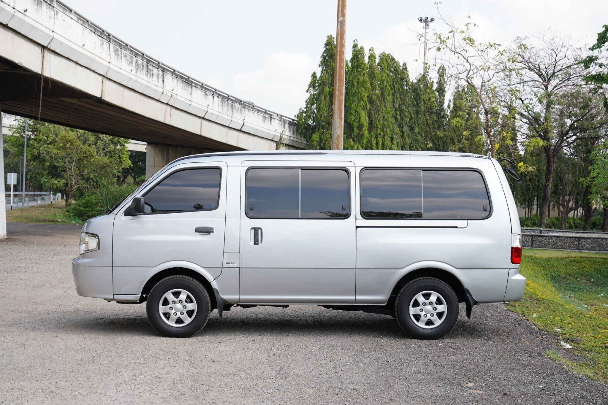 2009 KIA PREGIO 2.7 GS MT