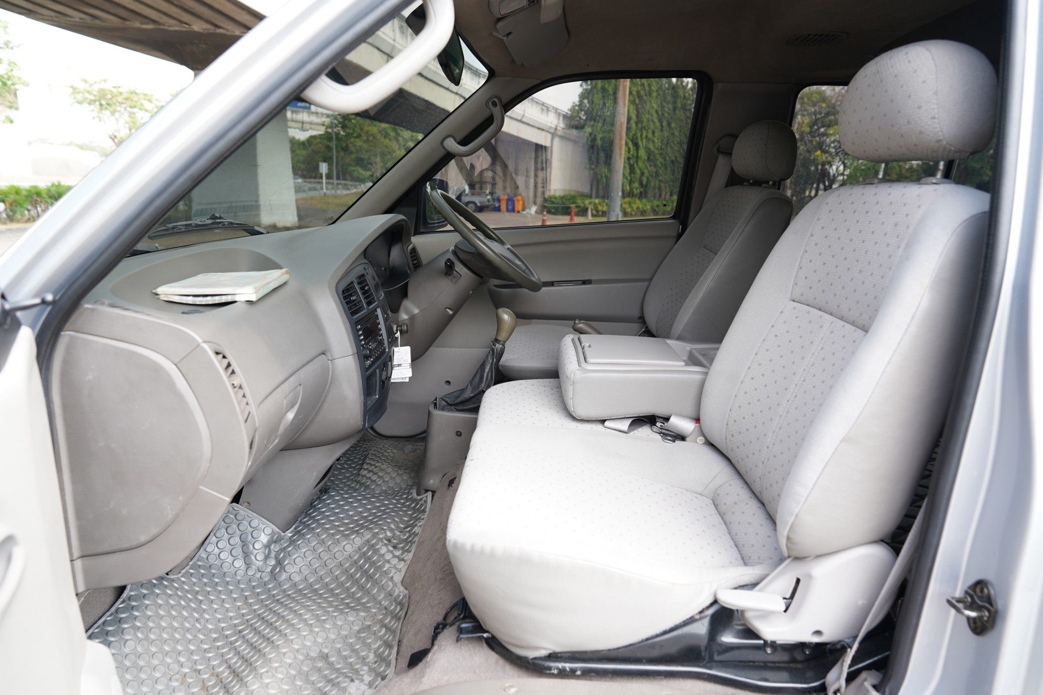 2009 KIA PREGIO 2.7 GS MT