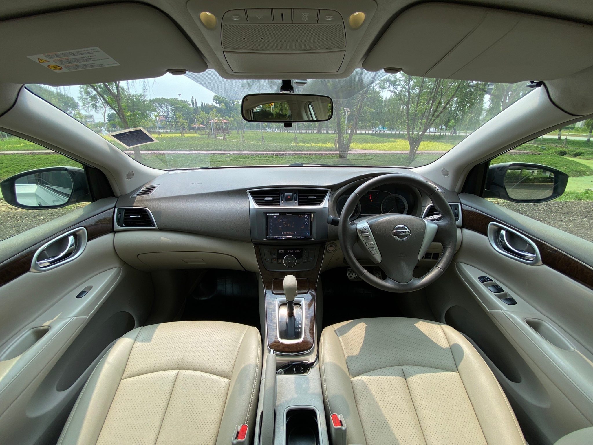 2012 NISSAN SYLPHY 1.8 V AT