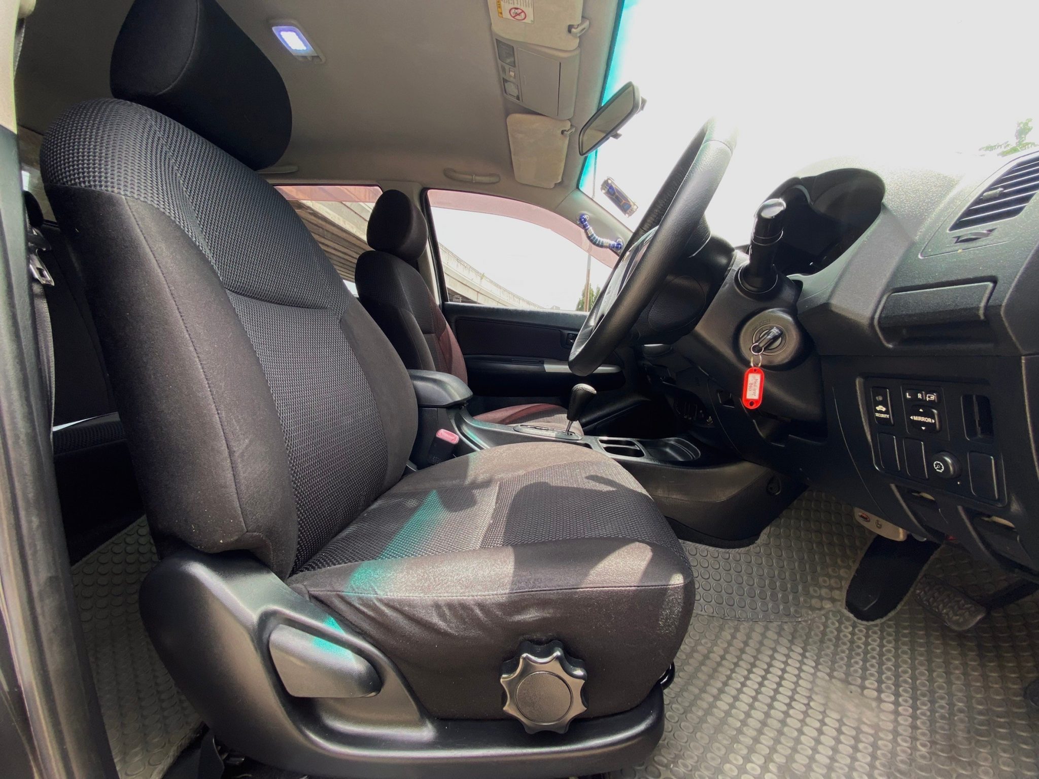 1016 TOYOTA HILUX VIGO CHAMP DOUBLE CAB 3.0